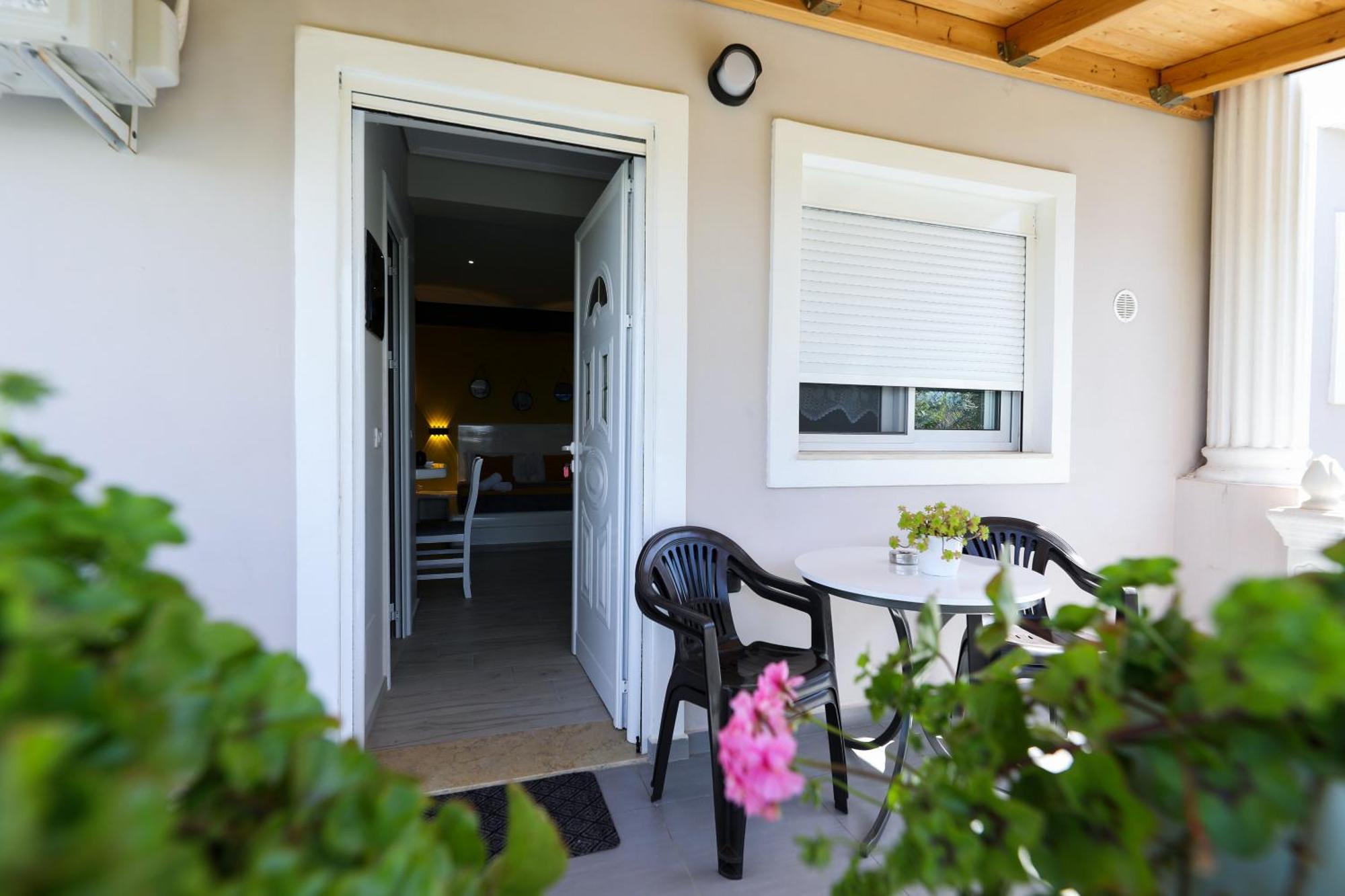 Guest House Narta วญอเรอ ภายนอก รูปภาพ